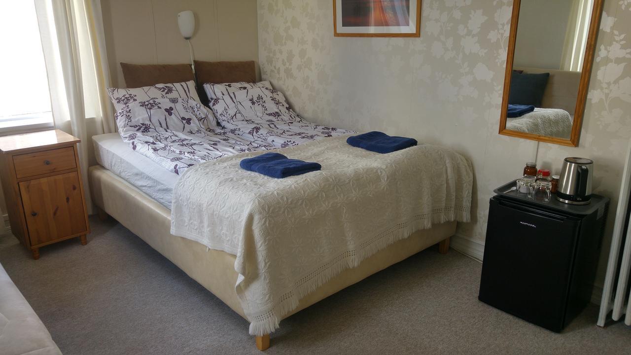 Guesthouse Solgardar อาคูเรย์รี ภายนอก รูปภาพ