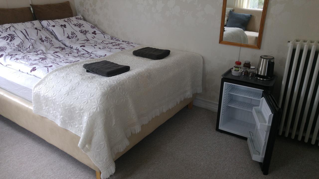 Guesthouse Solgardar อาคูเรย์รี ภายนอก รูปภาพ